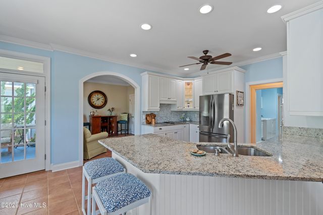 3615 W Medinah Avenue SE, Southport, NC 28461