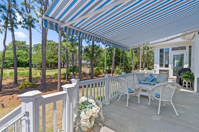 3615 W Medinah Avenue SE, Southport, NC 28461