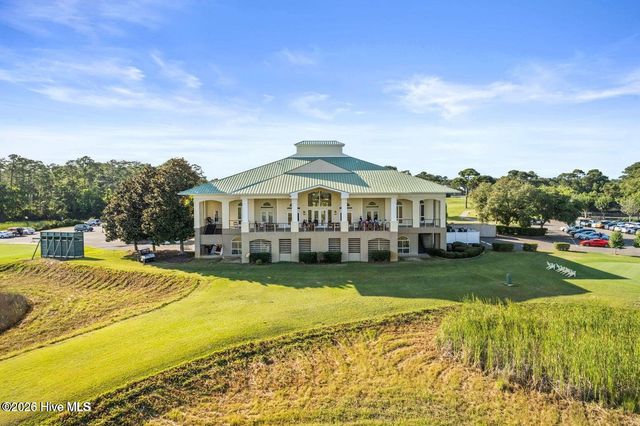 3615 W Medinah Avenue SE, Southport, NC 28461