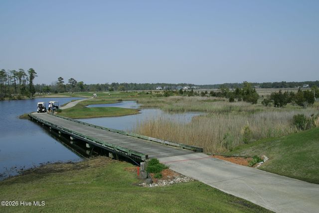 3615 W Medinah Avenue SE, Southport, NC 28461