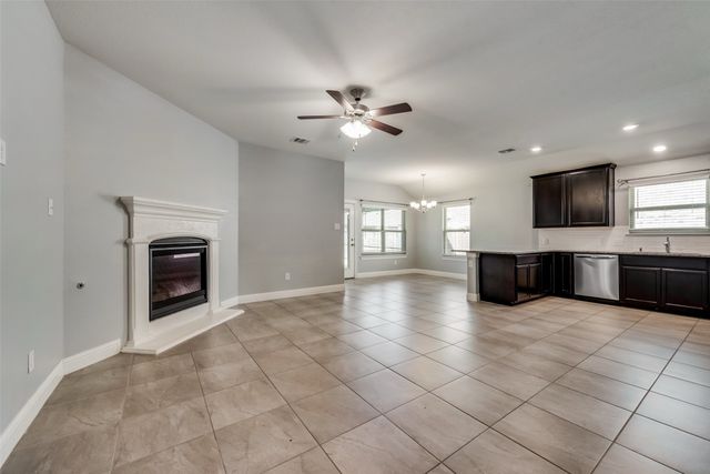 1203 Freestone Drive, Melissa, TX 75454