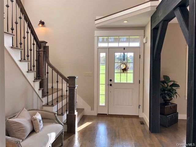 23 Sunset Lane, New Hampton, NY 10958
