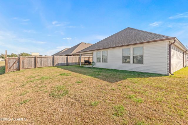 110 Still Lake Drive, Duson, LA 70529