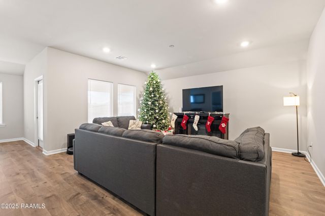 110 Still Lake Drive, Duson, LA 70529