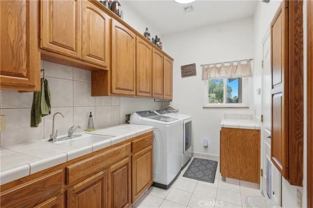 9701 S Granite, Bakersfield, CA 93308