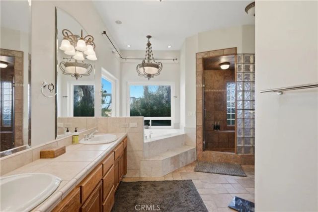 9701 S Granite, Bakersfield, CA 93308