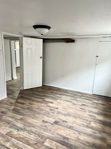 111 E 14th, Wichita, KS 67214