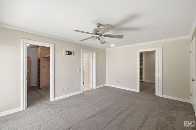 7501 El Roble Court, Bakersfield, CA 93309