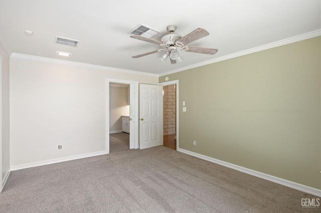 7501 El Roble Court, Bakersfield, CA 93309