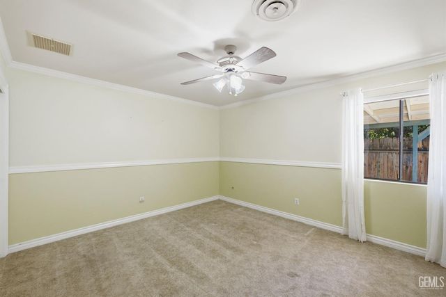 7501 El Roble Court, Bakersfield, CA 93309
