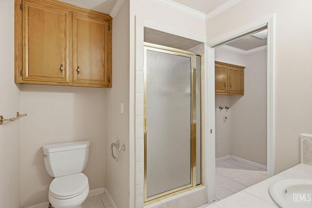 7501 El Roble Court, Bakersfield, CA 93309