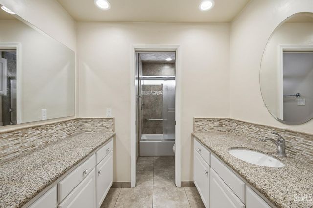 7501 El Roble Court, Bakersfield, CA 93309