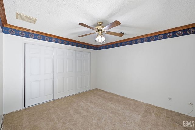 7501 El Roble Court, Bakersfield, CA 93309