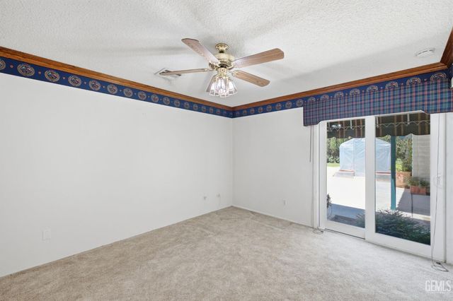 7501 El Roble Court, Bakersfield, CA 93309
