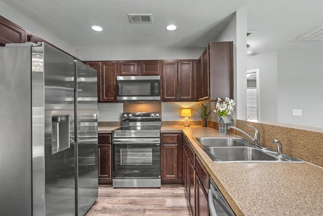 122 Brittondale Road, Summerville, SC 29485