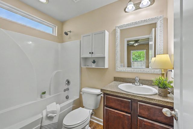 122 Brittondale Road, Summerville, SC 29485