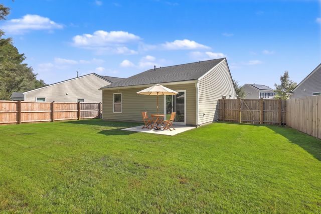 122 Brittondale Road, Summerville, SC 29485