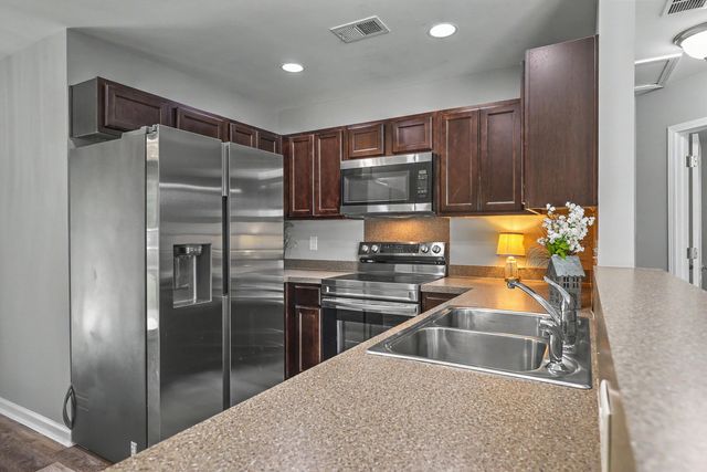 122 Brittondale Road, Summerville, SC 29485
