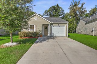 122 Brittondale Road, Summerville, SC 29485