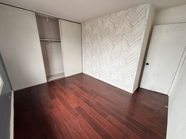 1373 Greenbrook Court, Hanover Park, IL 60133