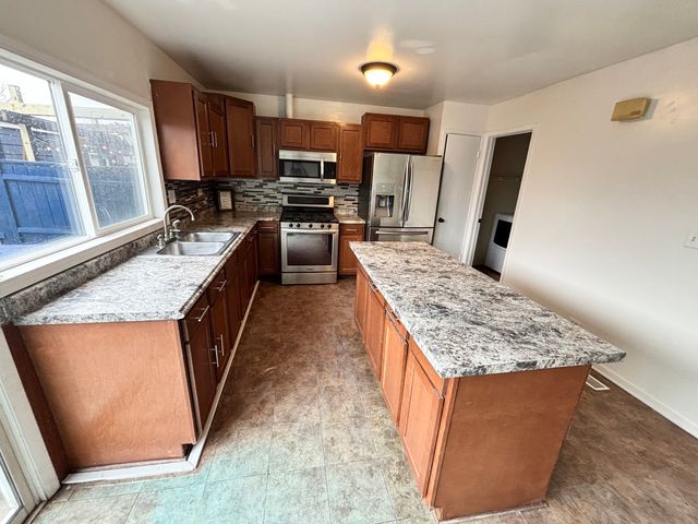 1373 Greenbrook Court, Hanover Park, IL 60133