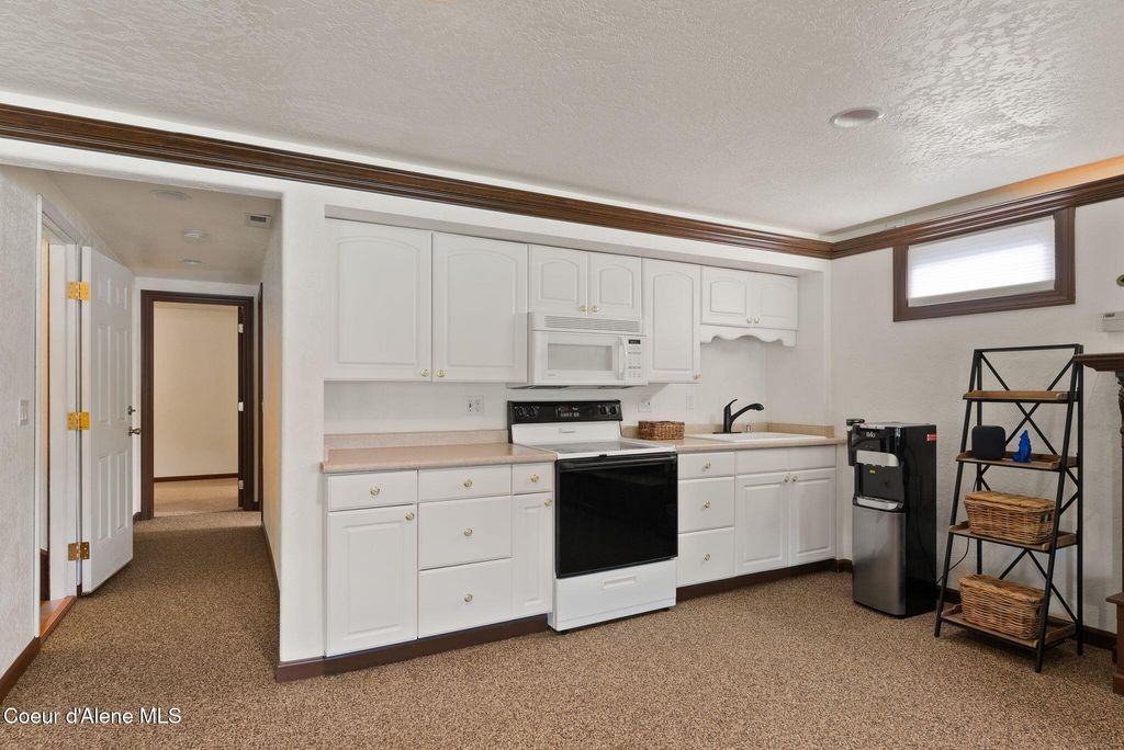 1926 E Rodkey Dr, Post Falls, ID 83854 photo 38