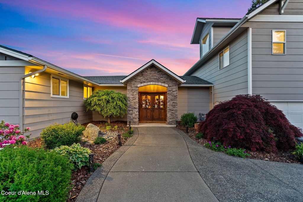 1926 E Rodkey Dr, Post Falls, ID 83854 photo 4