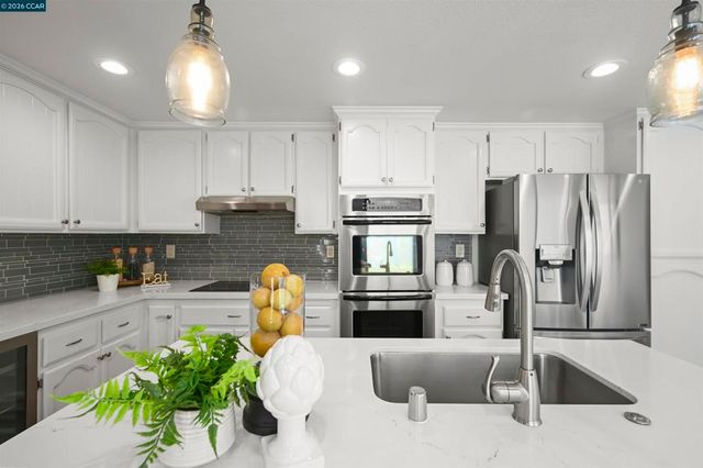 411 411 Oneida Ct, Danville, CA 94526