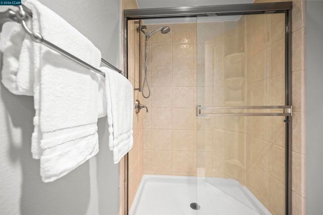 411 411 Oneida Ct, Danville, CA 94526