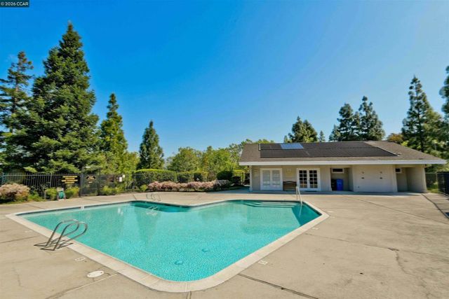 411 411 Oneida Ct, Danville, CA 94526