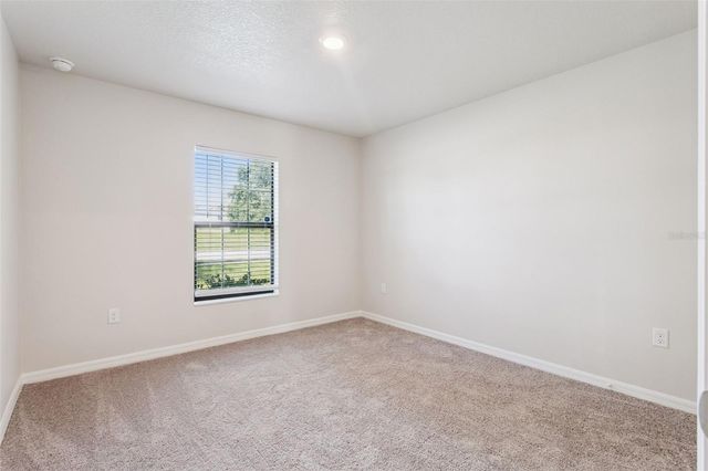 1601 ORNE STREET, Mascotte, FL 34753