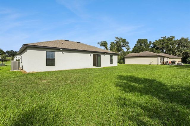 1601 ORNE STREET, Mascotte, FL 34753