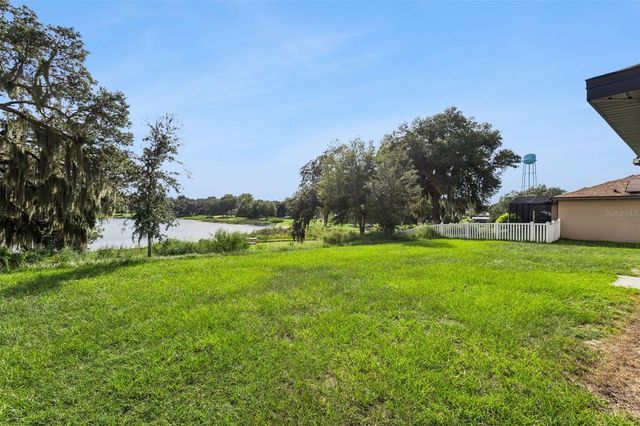 1601 ORNE STREET, Mascotte, FL 34753