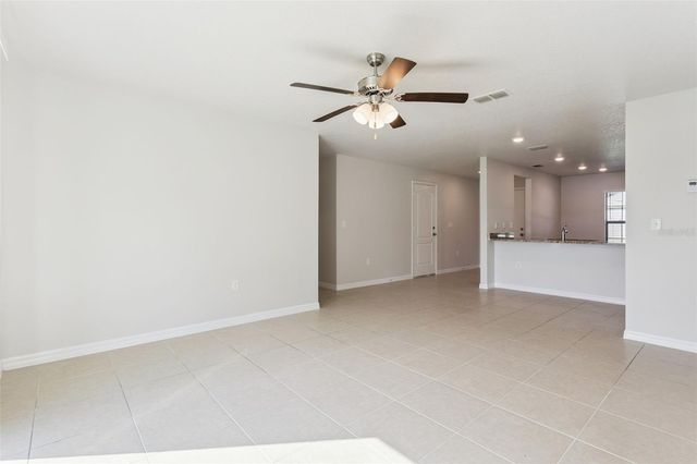 1601 ORNE STREET, Mascotte, FL 34753