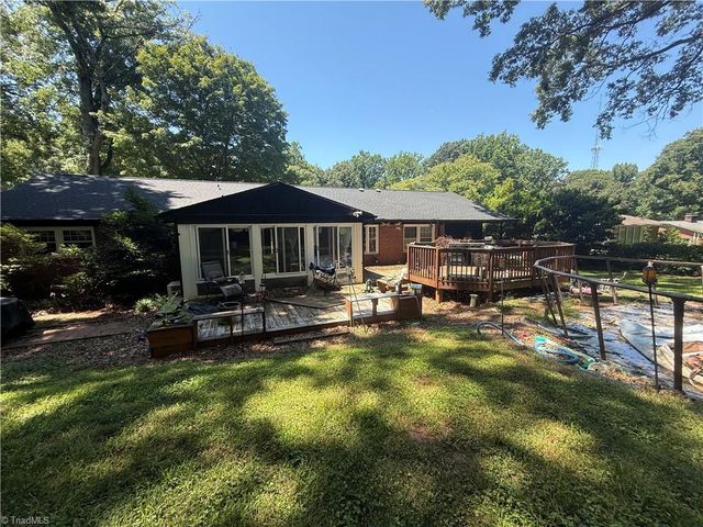 2651 Green crest Drive, Winston-salem, NC 27106