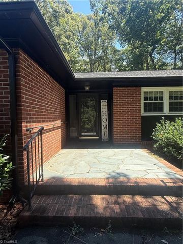 2651 Green crest Drive, Winston-salem, NC 27106