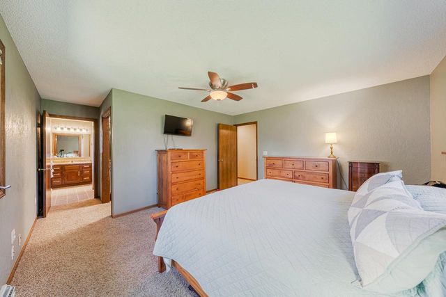 670 S 5TH AVENUE, Winneconne, WI 54986