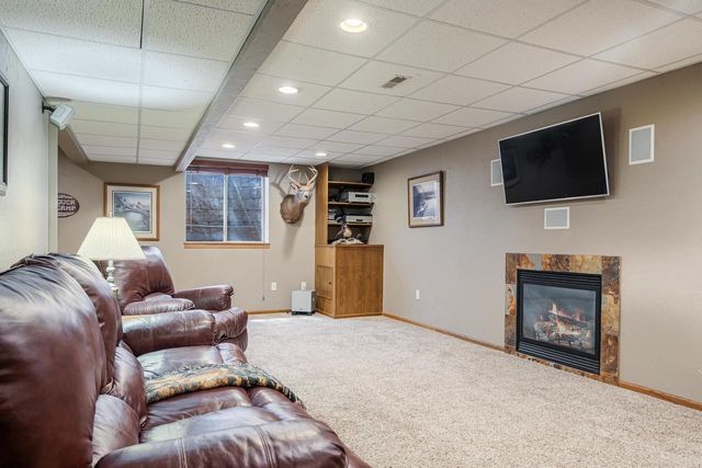 670 S 5TH AVENUE, Winneconne, WI 54986