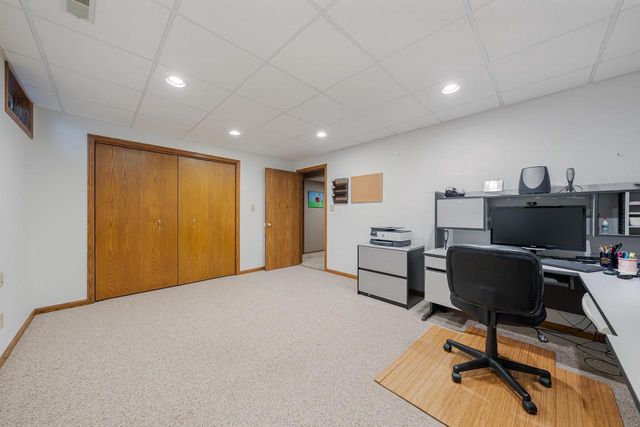 670 S 5TH AVENUE, Winneconne, WI 54986