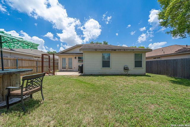 9115 PUMPKIN RDG, Selma, TX 78154