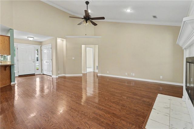 4360 W New Bridge Road, Fayetteville, AR 72704