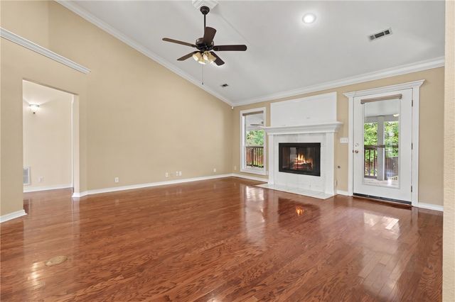 4360 W New Bridge Road, Fayetteville, AR 72704