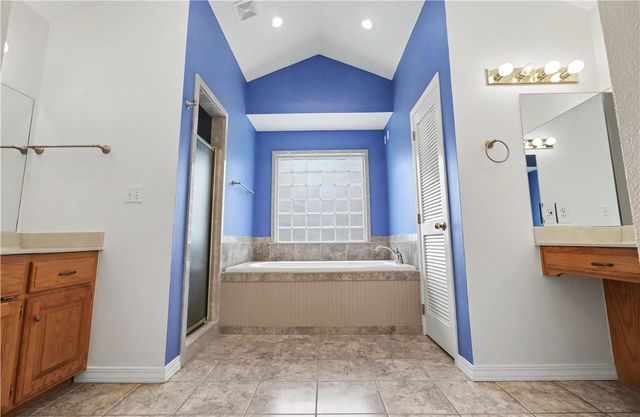 4360 W New Bridge Road, Fayetteville, AR 72704
