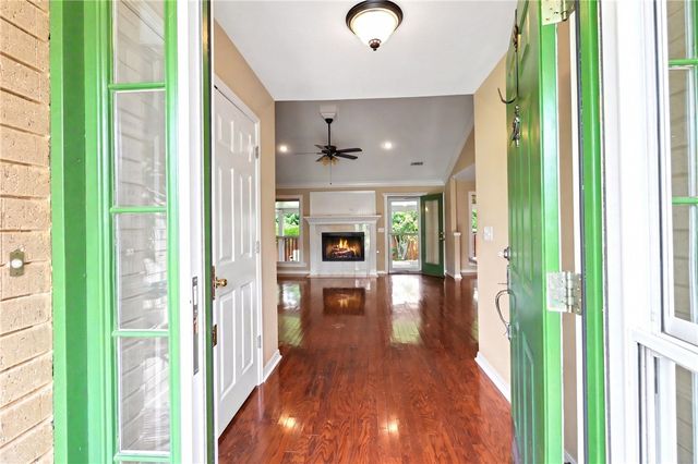 4360 W New Bridge Road, Fayetteville, AR 72704