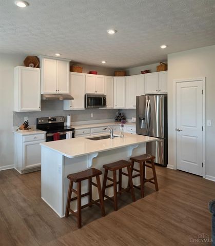 2360 Streamside Drive, Batavia, OH 45103