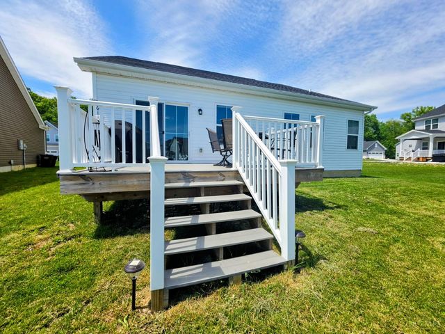 2360 Streamside Drive, Batavia, OH 45103
