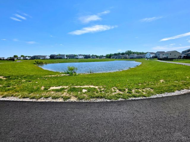 2360 Streamside Drive, Batavia, OH 45103