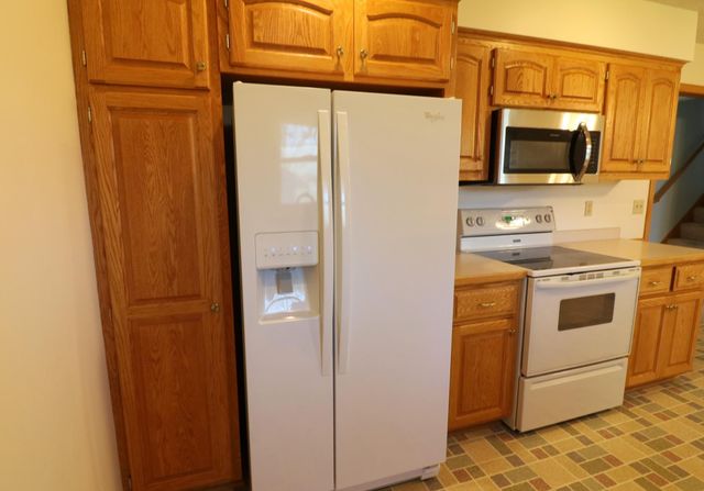 141 Strese Lane, Apple Valley, MN 55124