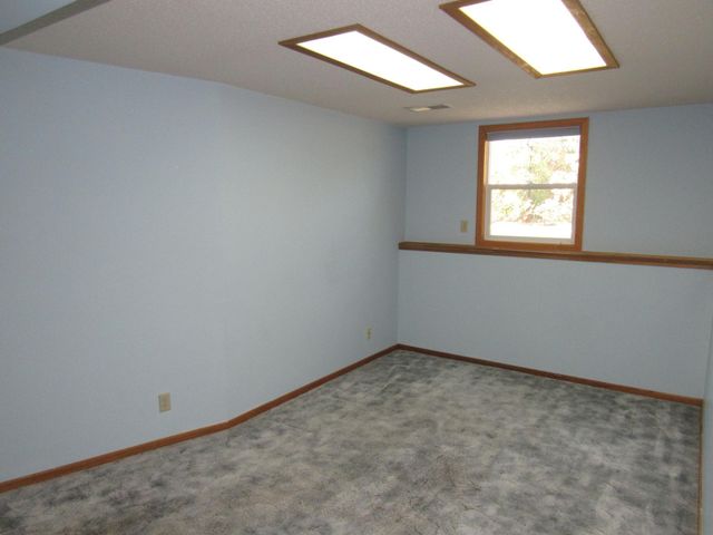 141 Strese Lane, Apple Valley, MN 55124