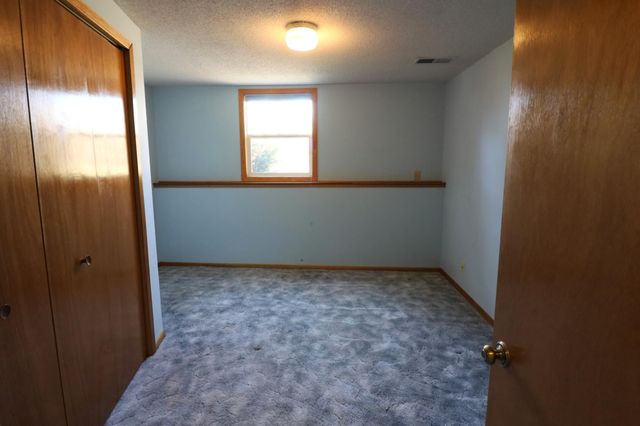 141 Strese Lane, Apple Valley, MN 55124